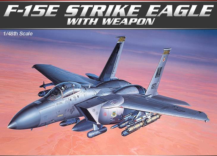 Academy 12264 F-15E avec armement (1/48) (2117)