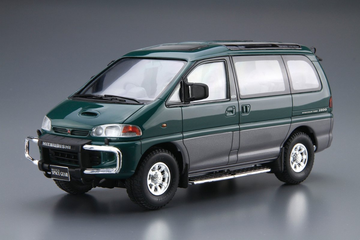Aoshima 05667 Mitsubishi PE8W Delica Space Gear &amp;#39;96 1/24 – obrázek 2