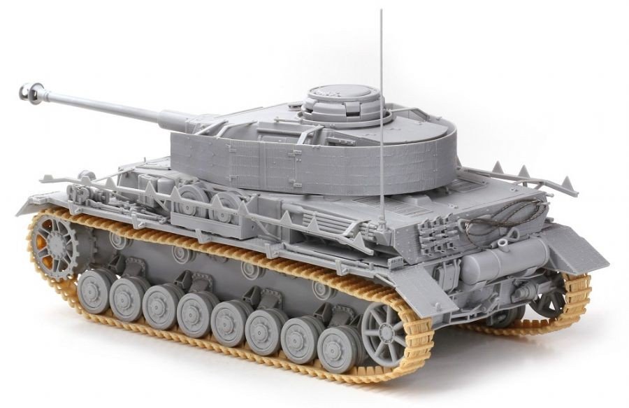 Dragon 6611 Pz.Kpfw.IV Ausf.H with Zimmerit 1/35 – Bild 2