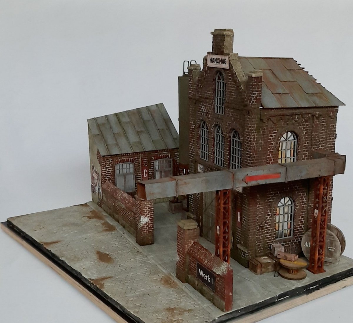 RT-Diorama 35286 Diorama-Base: &amp;quot;Factory Yard&amp;quot; 1/35 – immagine 3