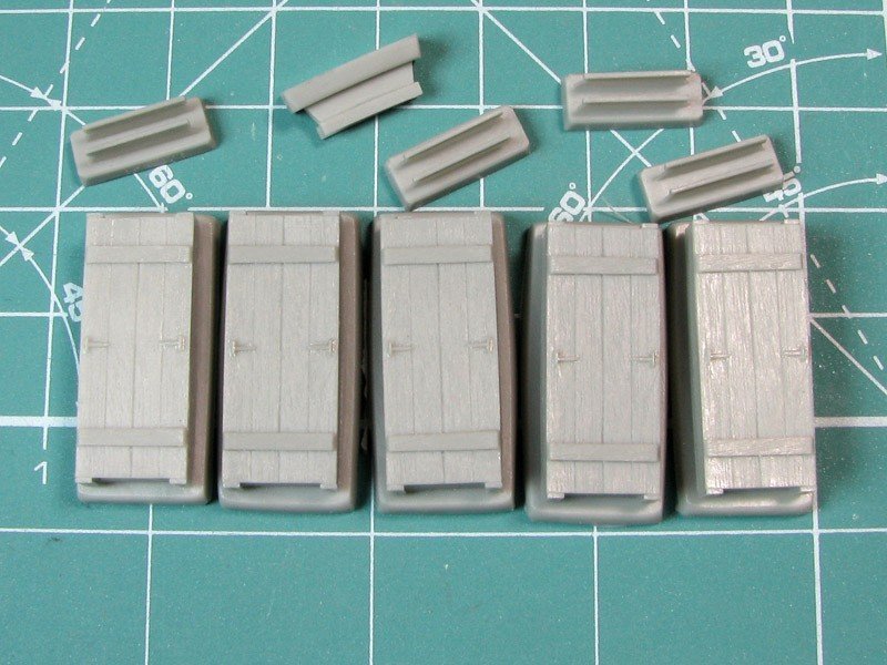 Eureka XXL E-005 Set of 5 ammo boxes 1/35 – image 3