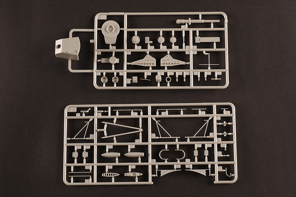 Hobby Boss 86518 HMS Lord Clive 1/350 – image 13