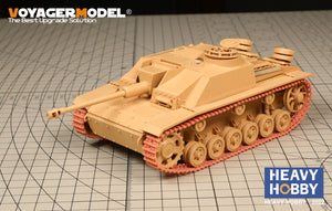 Heavy Hobby PT35025 WWII German Pz.III/IV 40cm Normal Tracks Middle Pattern C 1/35 – image 4