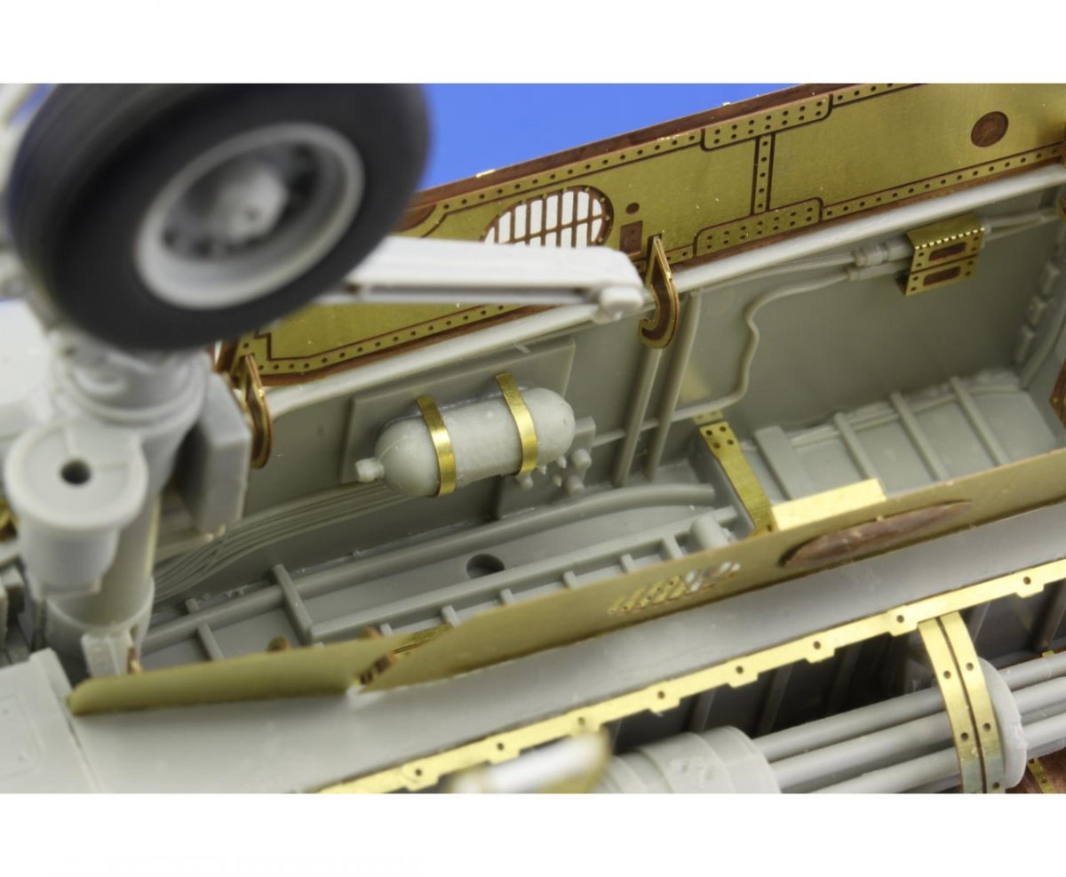 Eduard 32310 F-14D undercarriage 1/32 TRUMPETER – image 12