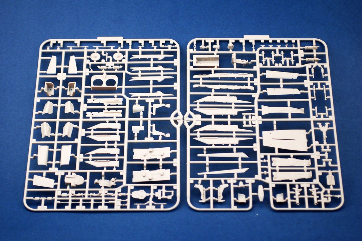 Kitty Hawk 80106 Sepecat Jaguar GR.1/GR.3 1/48 – image 10