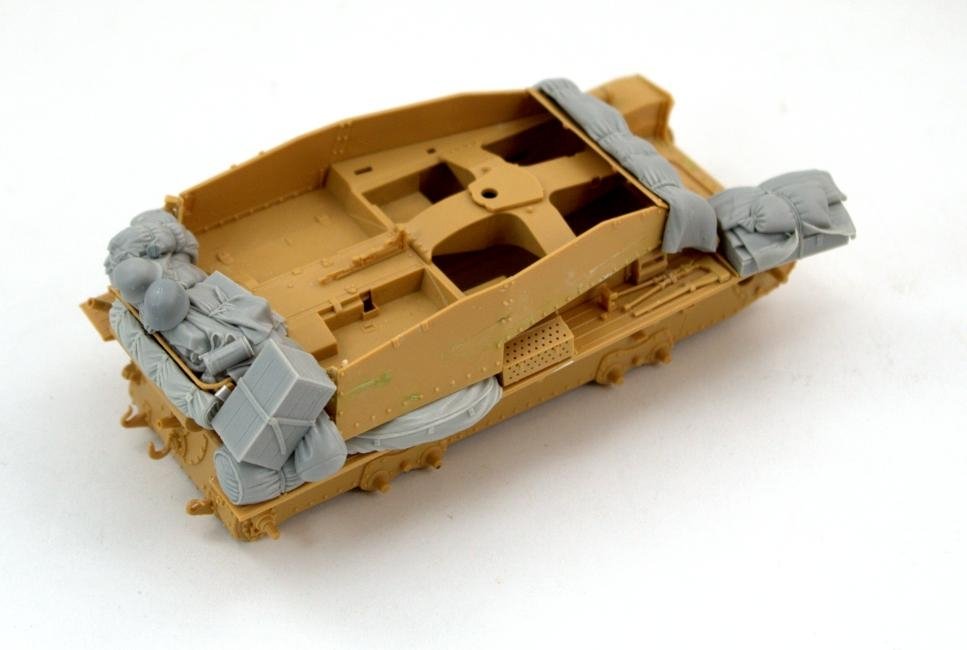 Panzer Art RE35-470 Stowage set for Sd.Kfz 138 Marder III 1/35 – Bild 2