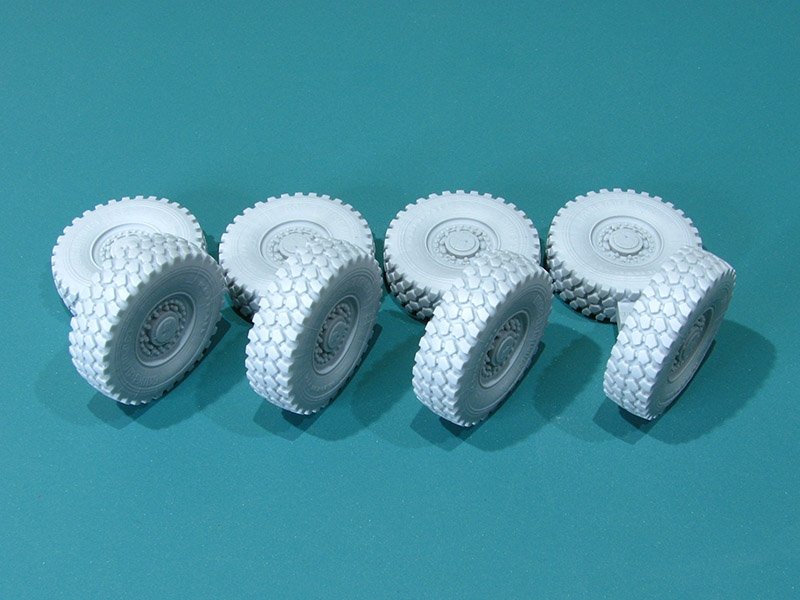 Eureka XXL ER-3554 – Sagged Wheel Set for KTO Rosomak 1/35 – immagine 5