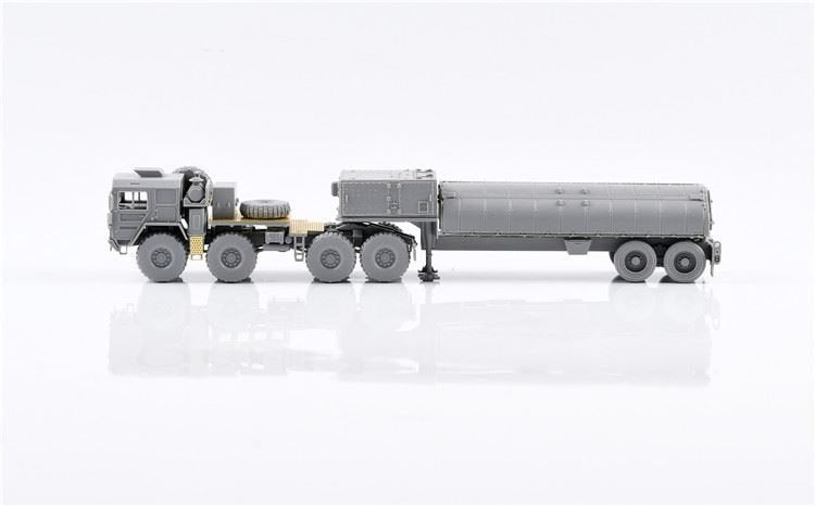 Modelcollect UA72340 Tracteur MAN M1014 de l&amp;#39;OTAN et missile de croisière terrestre BGM-109G 1/72  – image 3