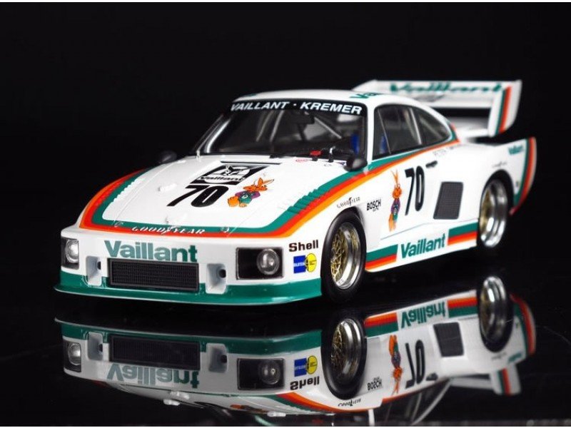 Beemax 24015 Porsche 935K2 1977 DRM Version 1/24 – zdjęcie 2