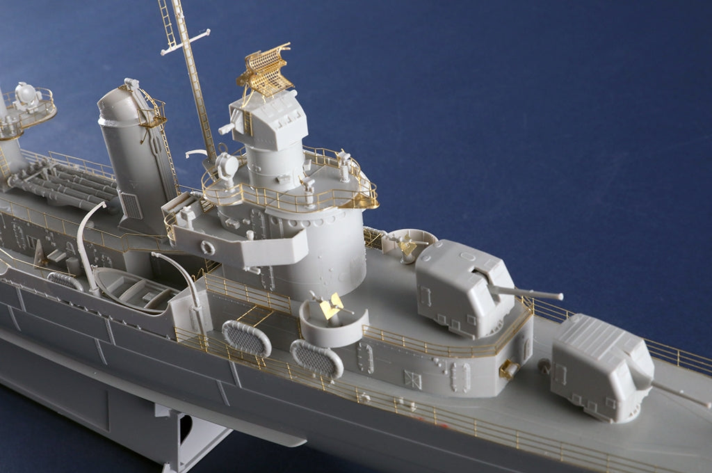 Trumpeter 03723 USS Fletcher DD-445 1/200 – image 9