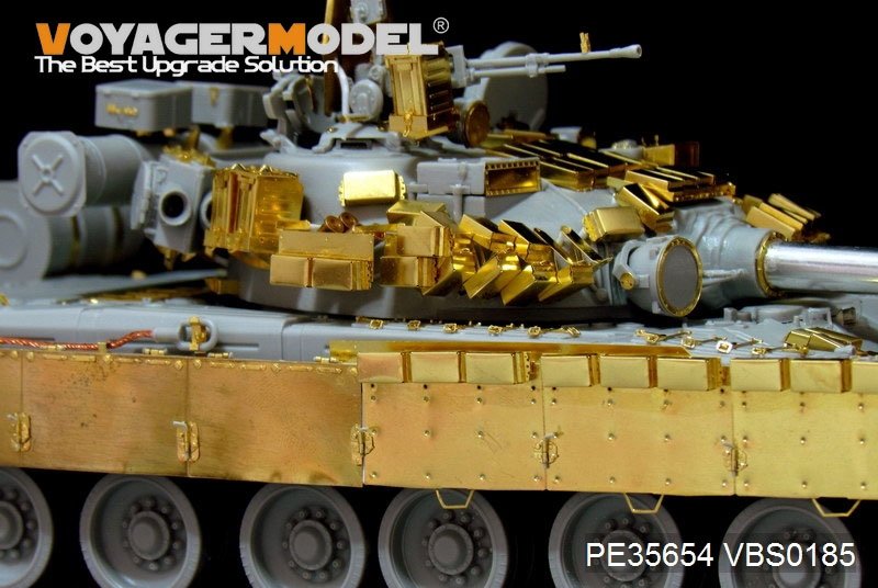 Voyager Model PE35654 Modern Russian T-80BV MBT (smoke discharger include) (For TRUMPETER 05566) 1/35 – Bild 3