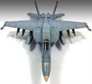 Academy 12547 USN F/A-18E VF-143 &amp;quot;Pukin Dogs&amp;quot; 1/72 – Bild 4
