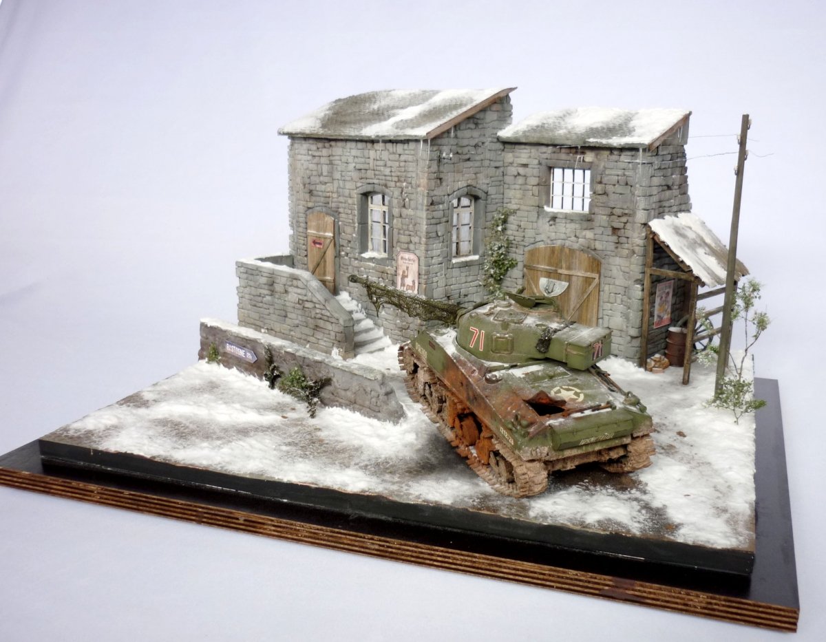 RT-Diorama 35279 Diorama Base: Ardennes Farm 1/35 – image 4