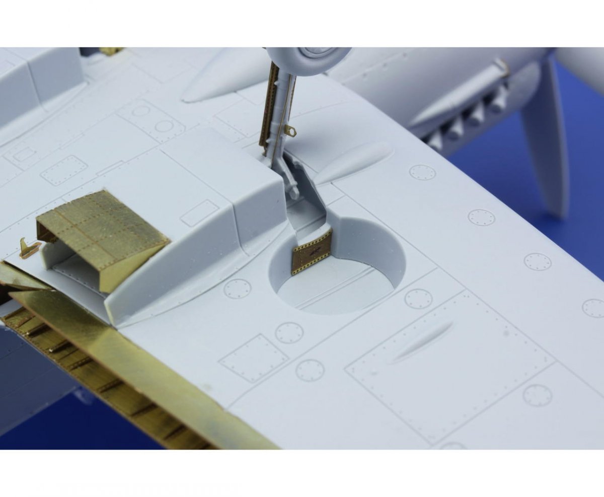 Eduard 48770 Spitfire PR. XIX landing flaps 1/48 Airfix – image 5
