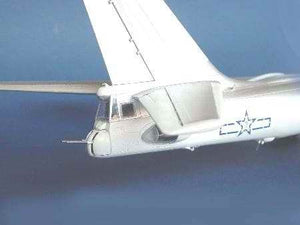 Trumpeter 01612 Tu-16K-26 G/Chinese H-6 1/72 – obrázek 5