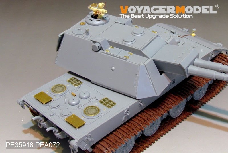 Voyager Model PE35918 WWII German E-100 Super Heavy Tank for AMUSING HOBBY 1/35 – obrázek 4