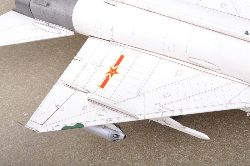 Trumpeter 02846 J-8D Finback 1/48 – image 14