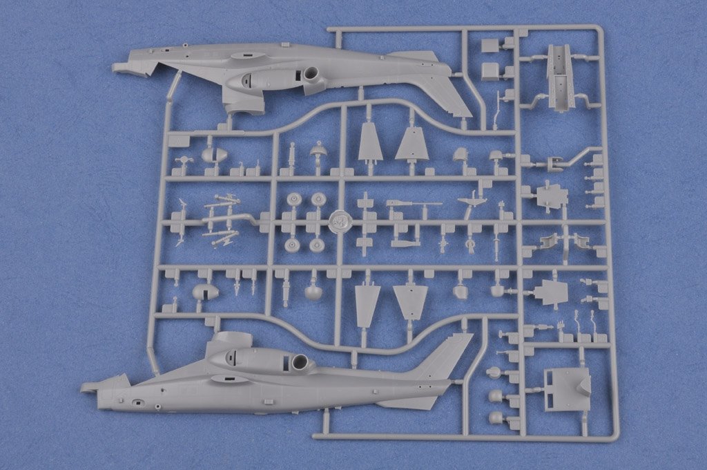 Hobby Boss 87260 WZ-10 Thunderbolt 1/72 – immagine 4