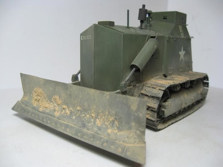 Maquette Mirror Model 35852 Bulldozer blindé américain 1/35 – image 2