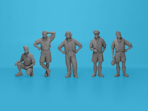 ICM 48080 RAF Pilots in Tropical Uniforms (1941-1945) 1/48 – image 4