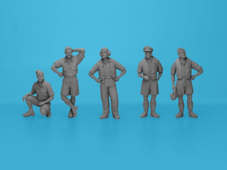 ICM 48080 RAF Pilots in Tropical Uniforms (1941-1945) 1/48 – image 4
