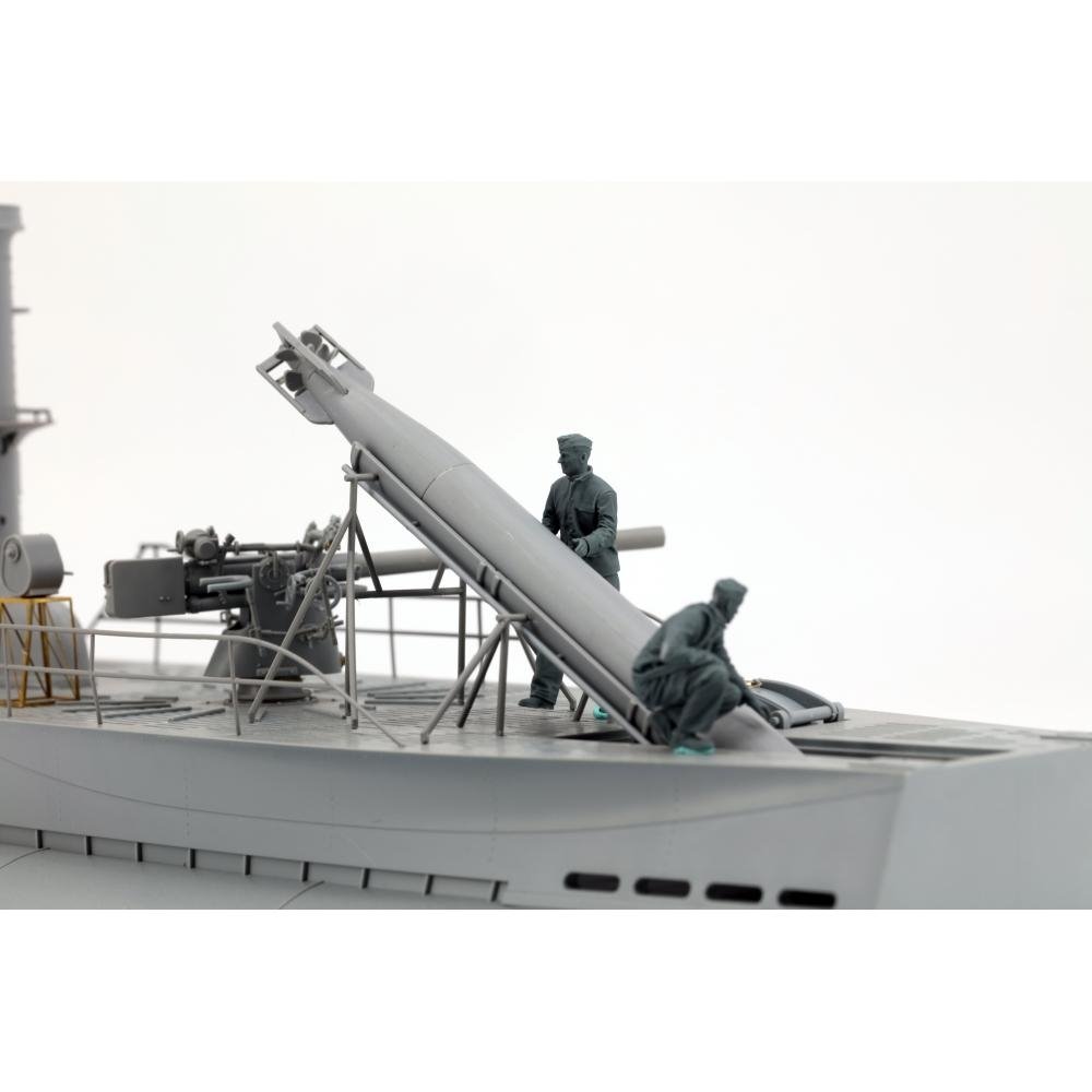 Border Model BR-003 German Submarines &amp;amp; Commanders (Loading) resin figures 5 Pcs. 1/35 – immagine 3