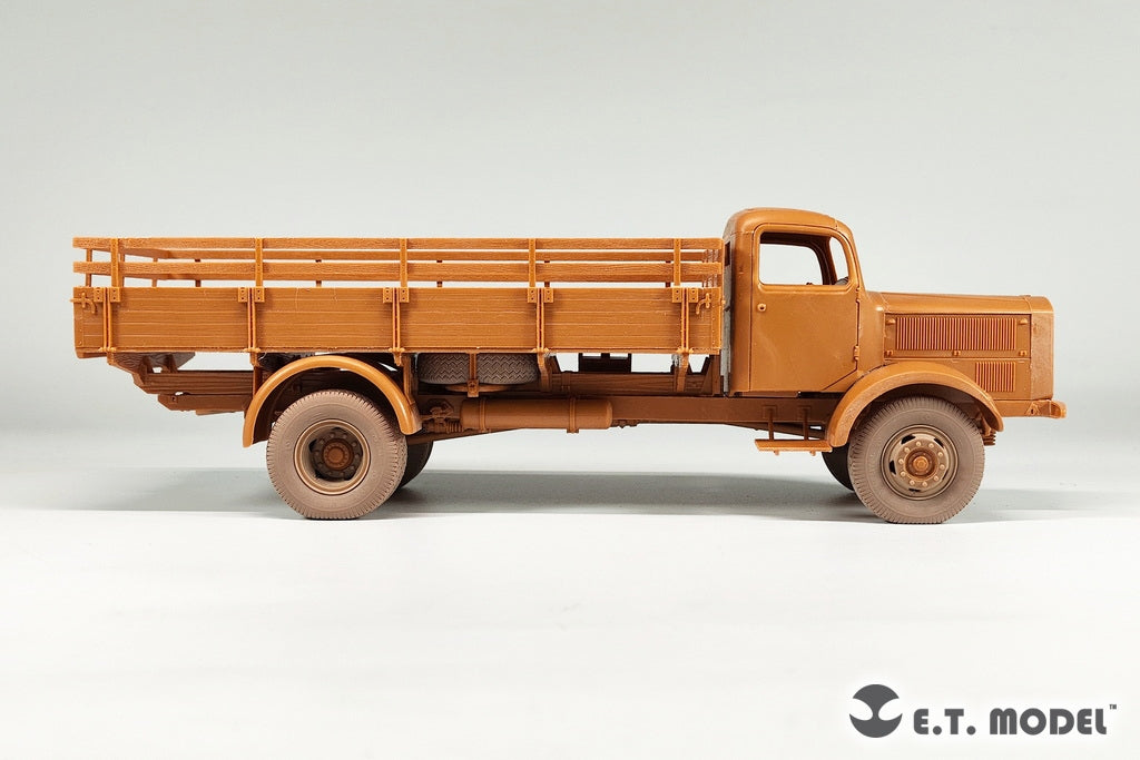 ET Model P35-160 WWII German L4500A Cargo Truck Sagged Wheels 1/35 – Bild 11
