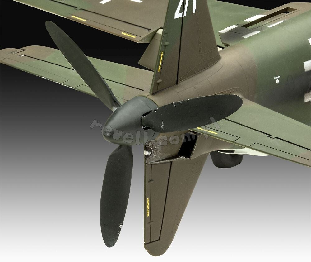 Revell 03795 Dornier Do 335 Pfeil 1/48 – image 4