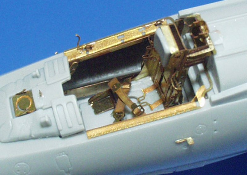 Eduard 49222 F-104C/ J 1/48 Hasegawa – Bild 6