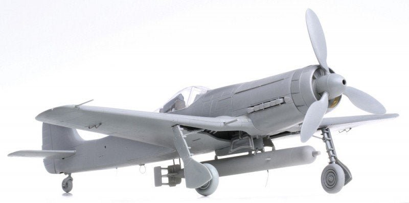 Dragon 5573 Focke-Wuff Ta 152C-1/R14 1/48 – image 2