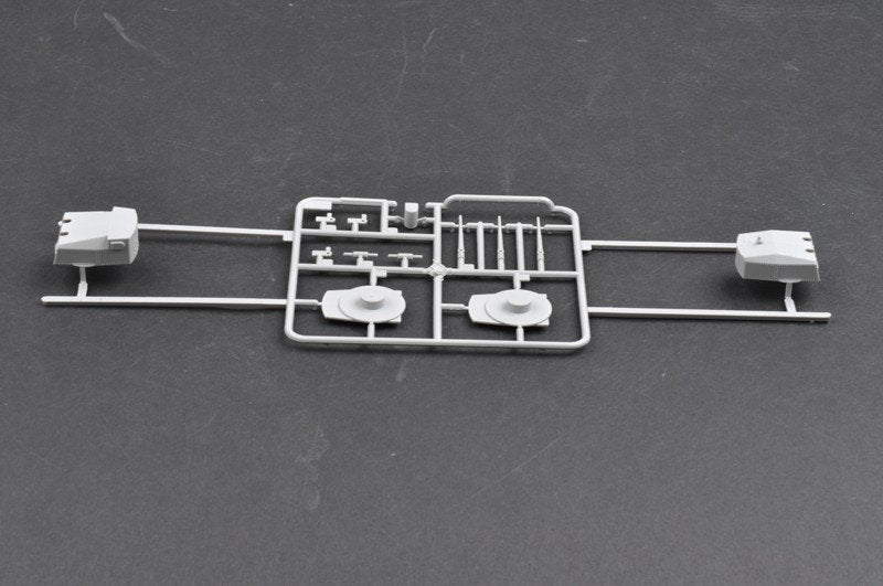 Trumpeter 03702 German Bismarck Battleship 1/200 – obrázek 32