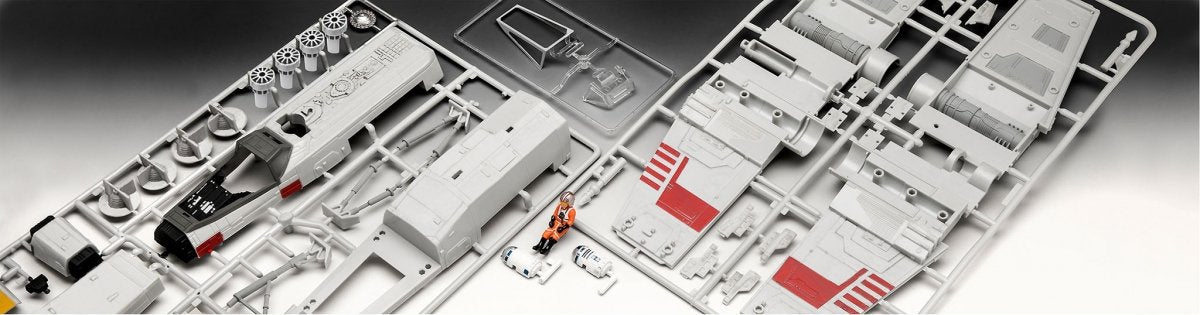Revell 06890 X-Wing Fighter 1/29 – obrázek 3