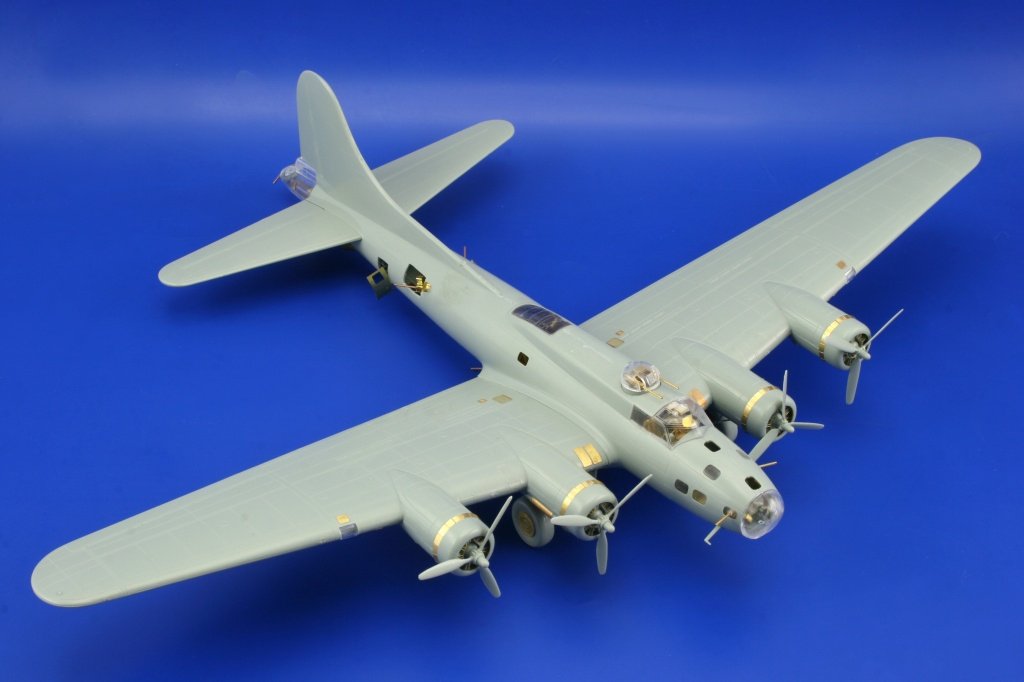 Eduard 72468 B-17E/ F exterior 1/72 ACADEMY MINICRAFT – image 3