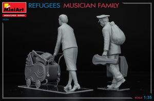 MiniArt 38084 REFUGEES. MUSICIAN FAMILY 1/35 – obrázek 5