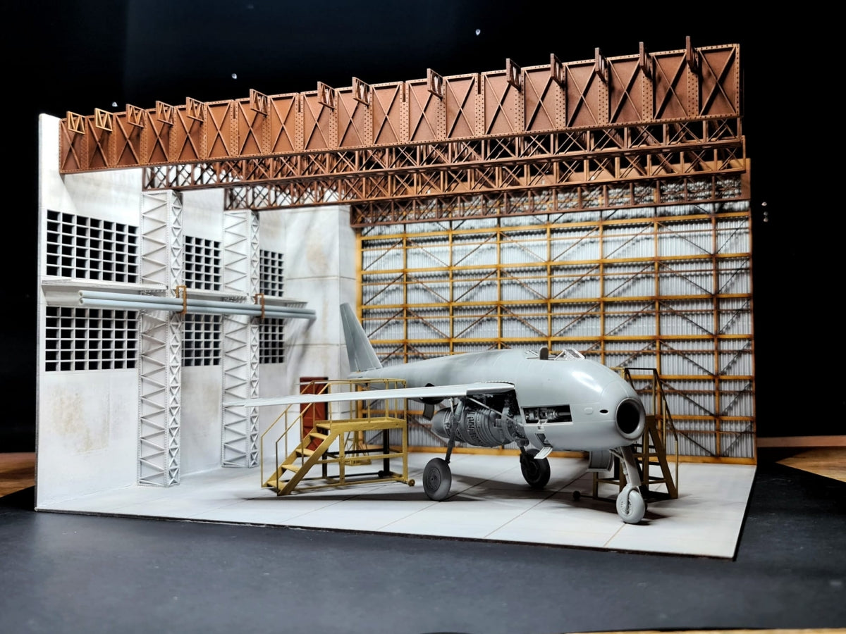 Daw Werk DWA032 Der Hangar - aircraft workshop diorama 1/32 – image 3