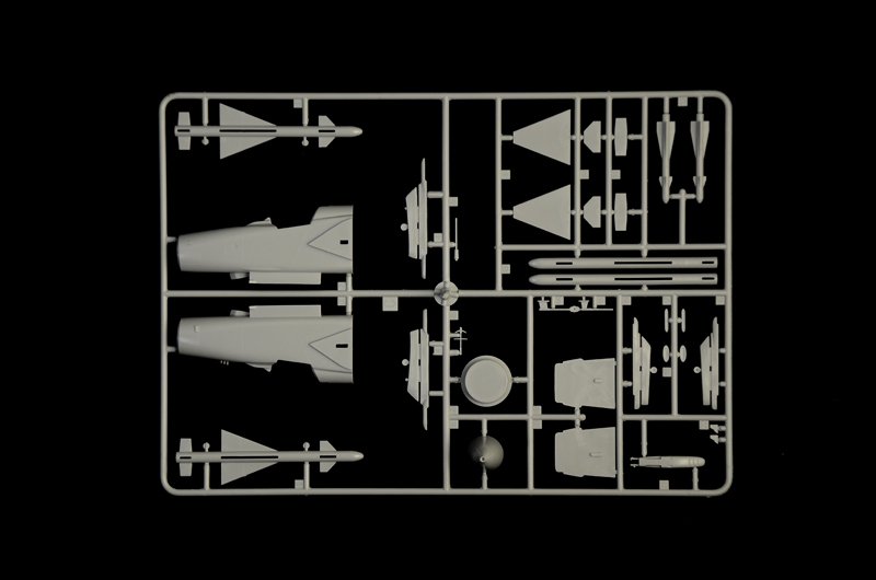 Italeri 2798 MiG-23 MF/BN FLOGGER 1/48 – Bild 14