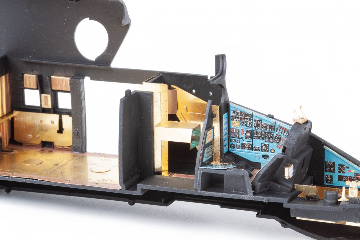 Eduard 481151 Mi-24P cargo interior TRUMPETER 1/48 – obrázek 4
