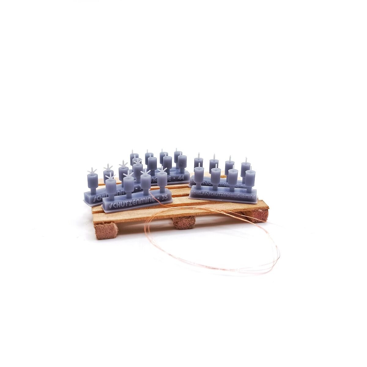 Yamamoto Model Parts YMP3509 German anti-personnel mines Set #1 1/35