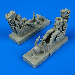 Aerobonus 480142 US Navy Pilot &amp;amp; Operator with ejection seats for F-14A/B Tomcat 1/48