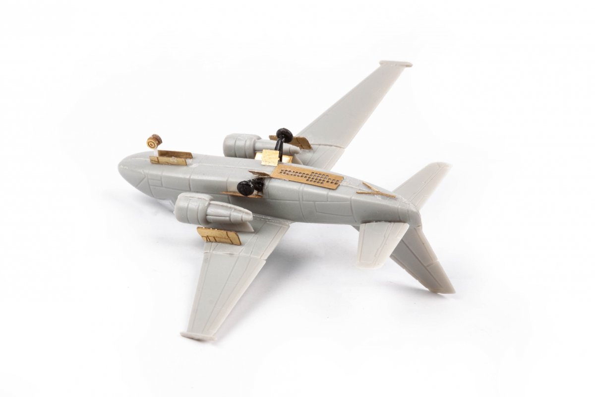 Eduard 53295 USS Nimitz CVN-68 part 1 TRUMPETER 1/350 – immagine 8