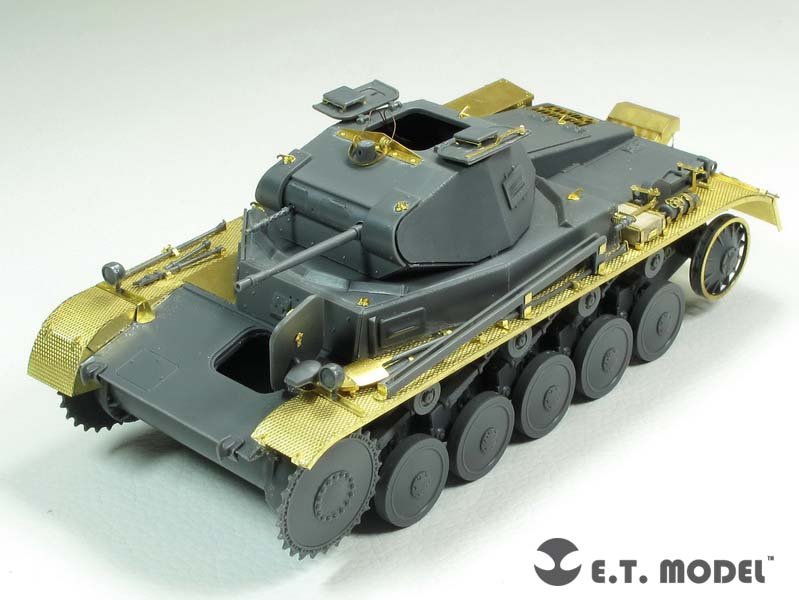 ET Model E35-185 WWII German Pz.Kpfw.II Ausf.A/B/C Basic (For TAMIYA 35292) (1/35) – imagen 2