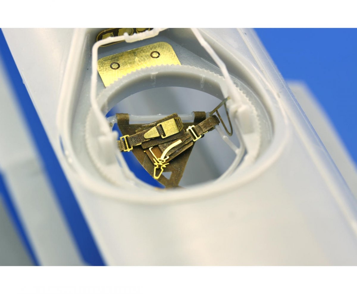 Eduard 32708 He 111 seatbelts 1/32 Revell – image 2