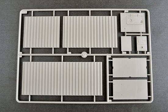 Trumpeter 01077 3M54 Club-k in 40-feet variant 1/35 – obrázek 10