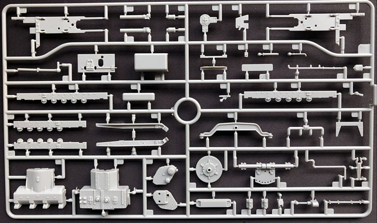 Thunder Model 35400 Russian ChTZ S60 Stalinetz 1/35 – image 4