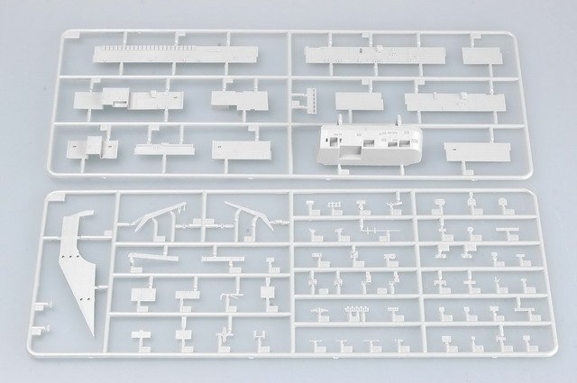 Trumpeter 05753 USS Dwight D.Eisenhower CVN-69 1978 1/700 – Bild 13
