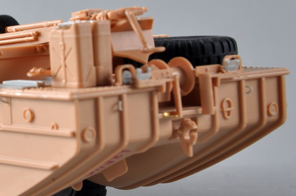 I Love Kit 63540 GMC DUKW-353 with 105mm Howitzer 1/35 – image 11