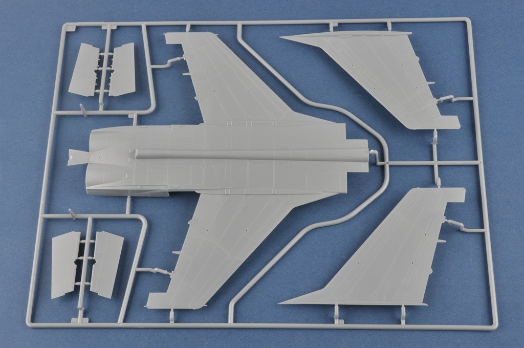 Hobby Boss 81770 MiG-31BM. w/KH-47M2 1/48 – imagen 4