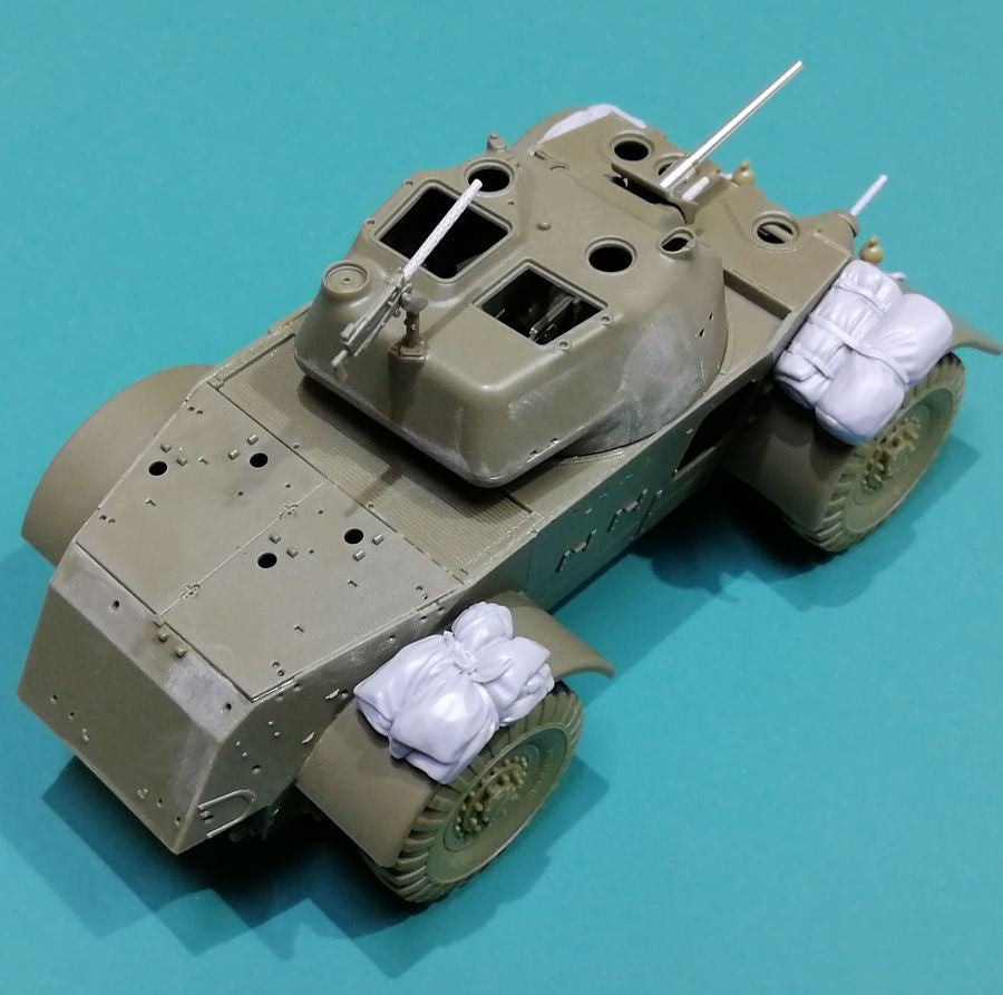 Eureka XXL ER-3570 Upgrade &amp;amp; Stowage Set for T17E1 Staghound (Bronco) 1/35 – image 12