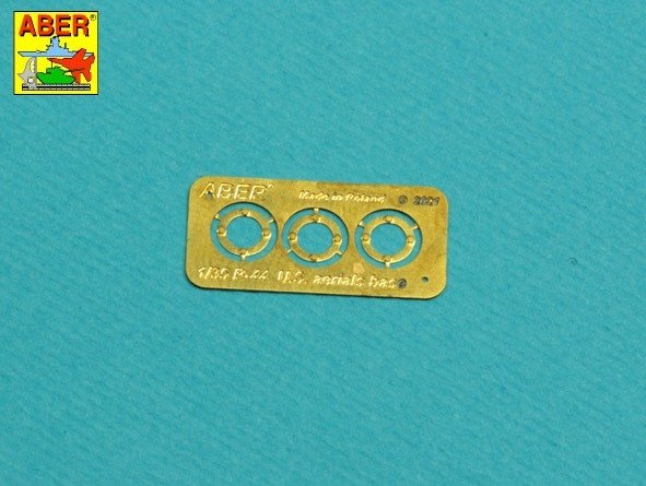 Aber R-44 Zestaw 2 anten VHF pojazdów NATO / Set of 2 NATO antennas with mount bases 1/35 – zdjęcie 4