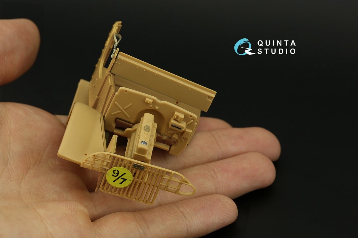 Quinta Studio QD35059 GMC CCKW 352 Open Cab 3D-Printed &amp;amp; colored Interior on decal paper (HobbyBoss) 1/35 – immagine 4